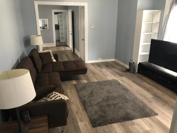 940 Veto St NW, Grand Rapids, MI 49504