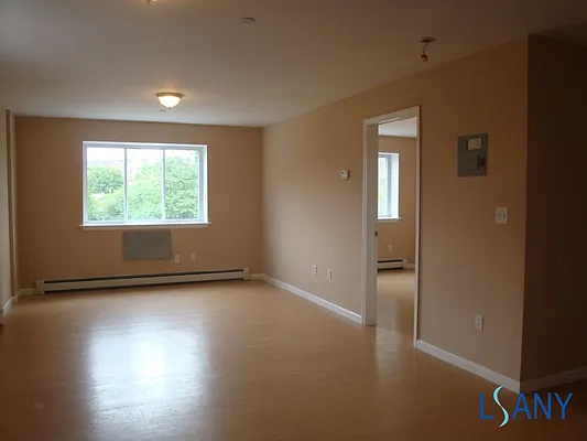 Rented by LandSeair Real Estate Group | media 35