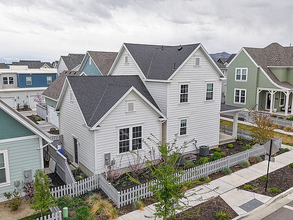 2nd image of 11159 S Cheviot Ln