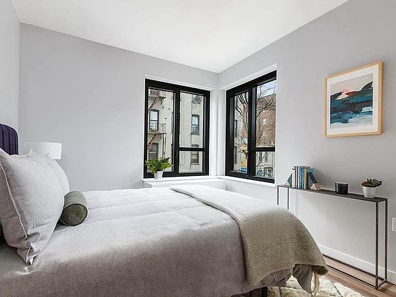 3rd image of 2415 Church Ave APT 307