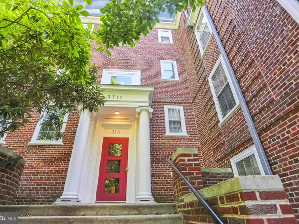 3711 39th St NW APT C189, Washington, DC 20016