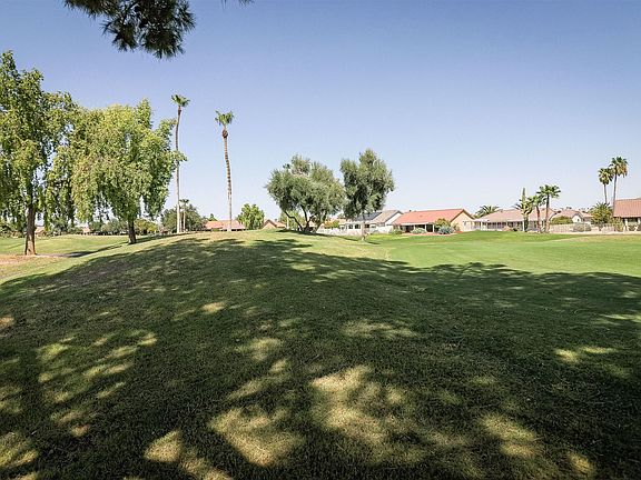 4th image of 20411 N Meadowood Dr