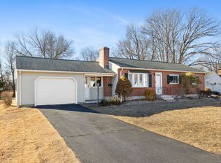 8 Saint Thomas St, Enfield, CT 06082