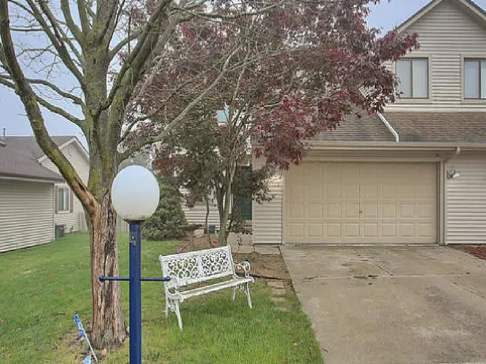 708 Higgins Rd