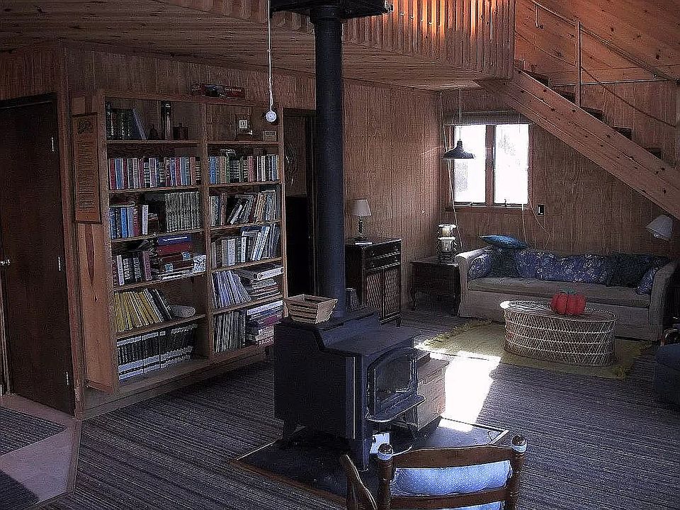 2nd image of 78355 20th Ave