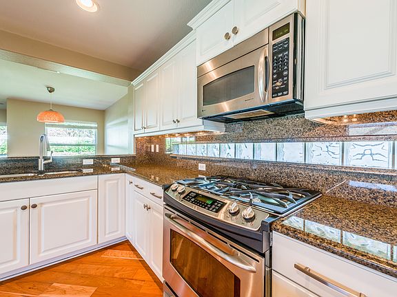 2nd image of 9120 Astonia Way