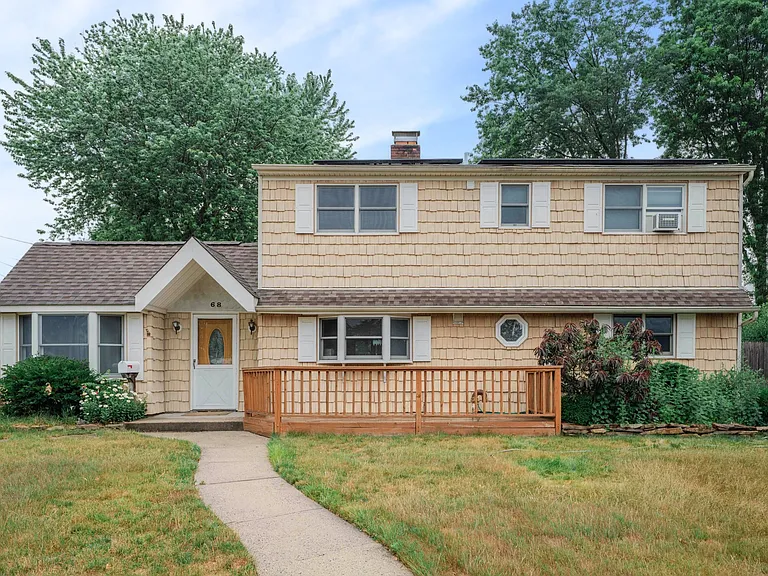 Coppersmith Rd — Photo 1