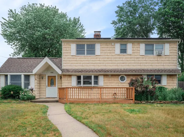 (undisclosed Address), Levittown, NY 11756