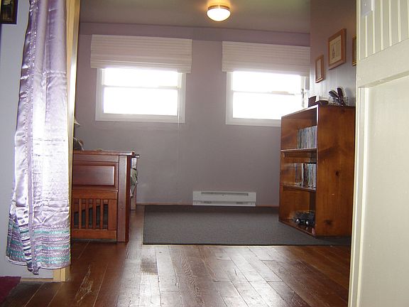 Upstairs sitting area