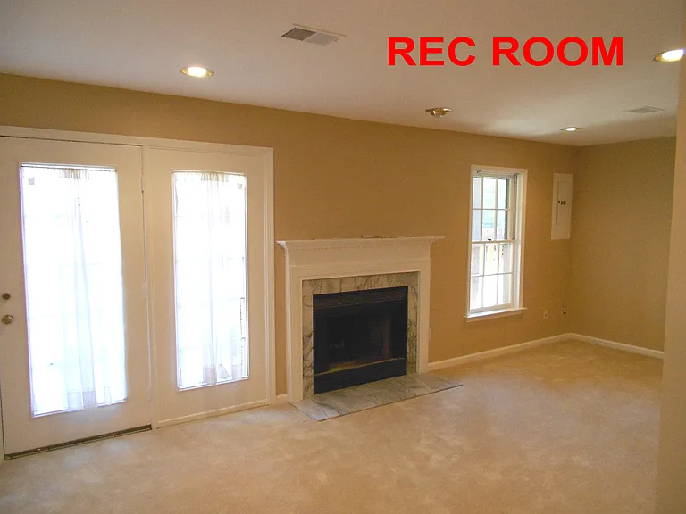 12020 Lisa Marie Ct — Photo 11
