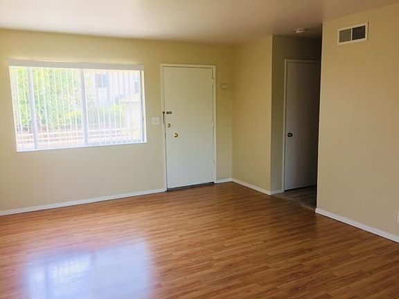 5th image of 438 Gabilan St #2