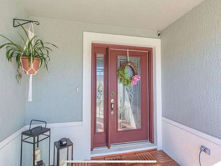 3252 Sennett Cir — Photo 2
