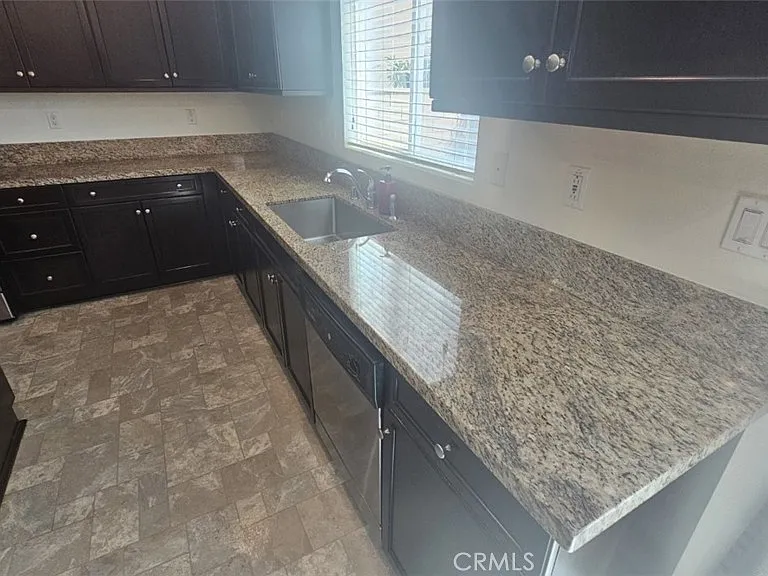 16939 Bayou Ln — Photo 2