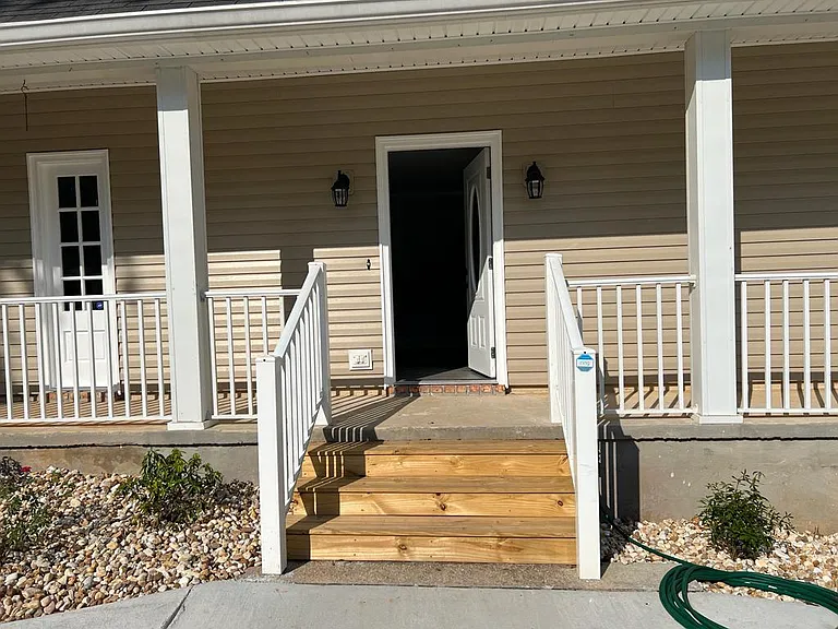 3233 Autumn Ridge Dr W — Photo 18