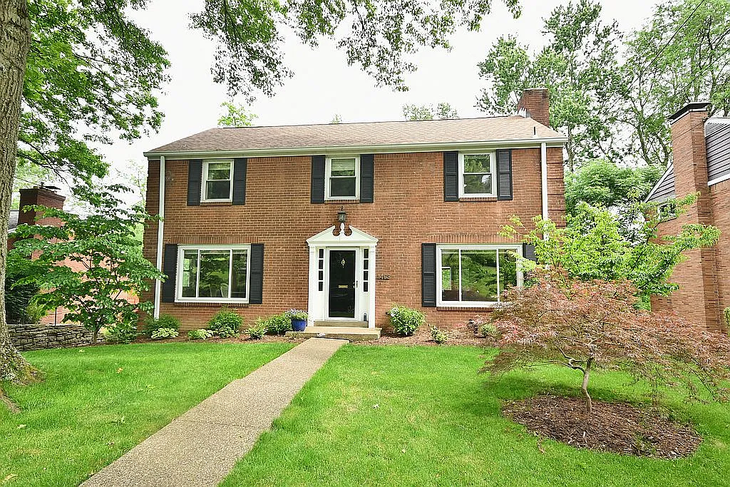 1465 Mohican Dr photo 1