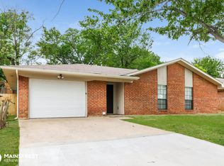 2729 Marta Dr, Irving, TX 75060