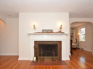 118 Fordham Rd, Newton, MA 02465