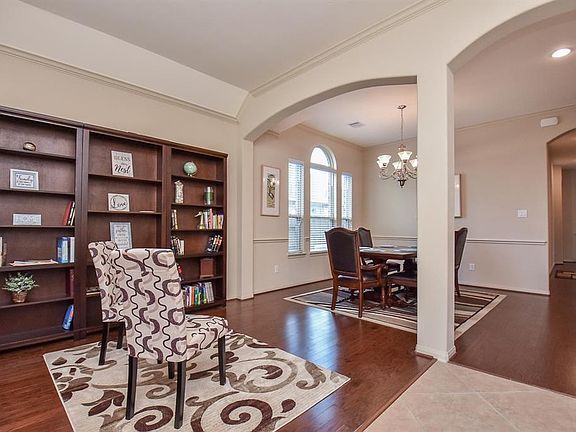 5th image of 12615 Colonial Glen Ct