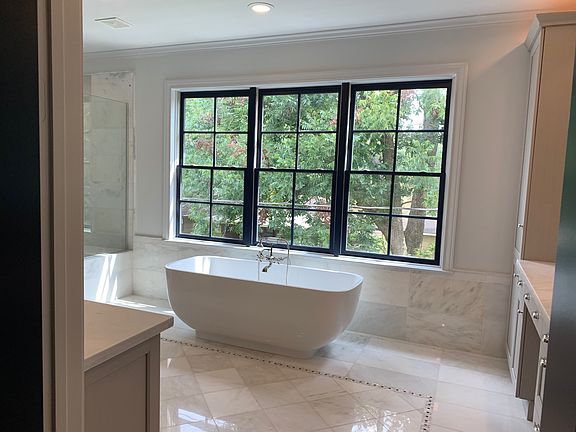 5th image of 5411 Alder Cir