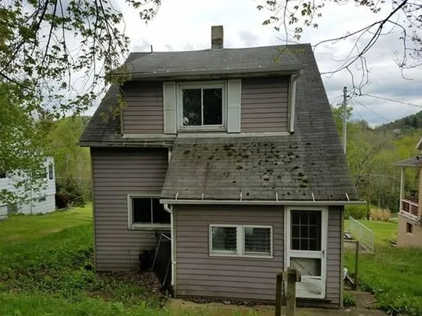 3279 Westville Rd, Brockway, PA 15824