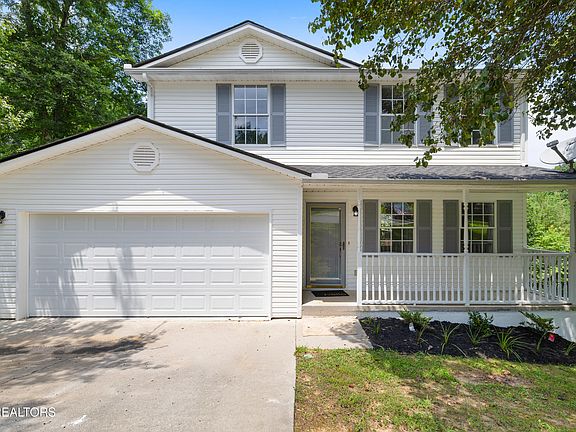 2nd image of 8311 Timber Ridge Ln