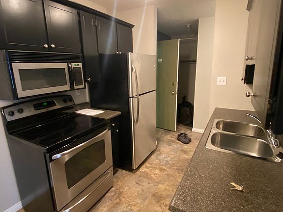 5th image of 204 108th St NW