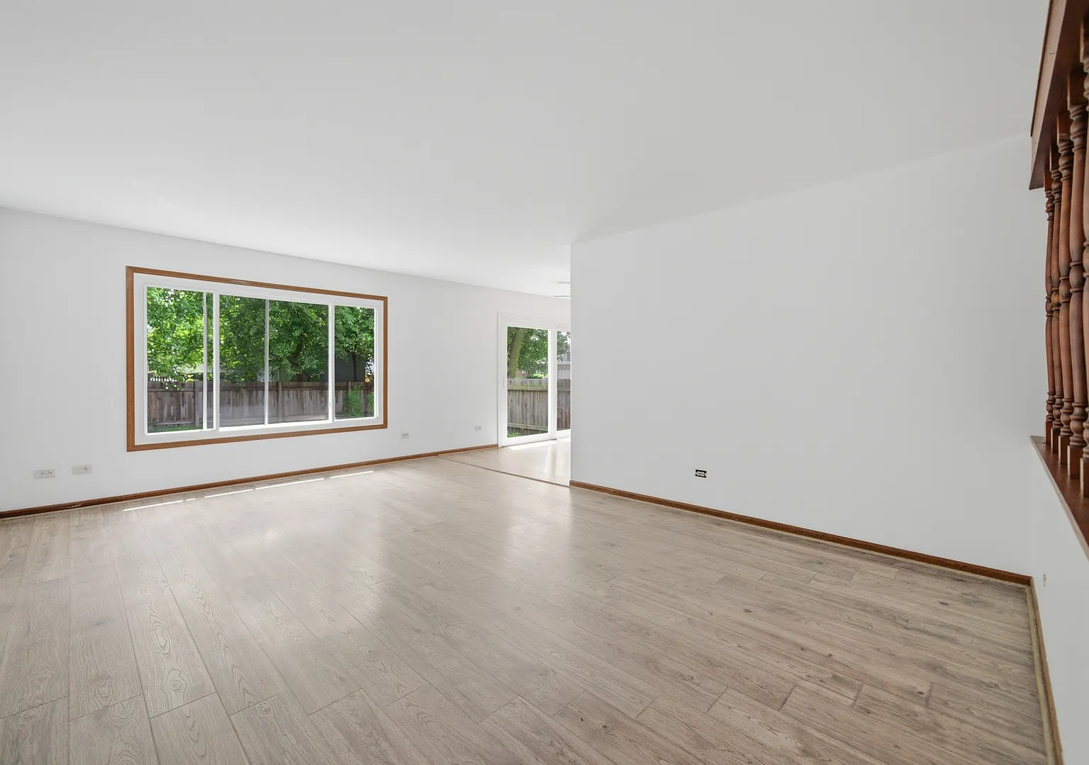 2 bed, 1200 sqft, $2,100 — Photo 4