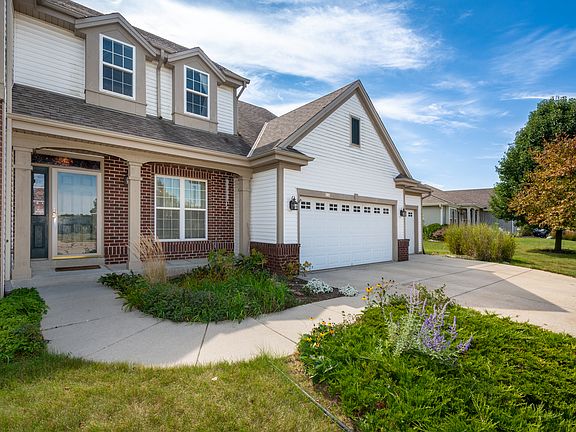 2nd image of 636 Cherrywood Dr