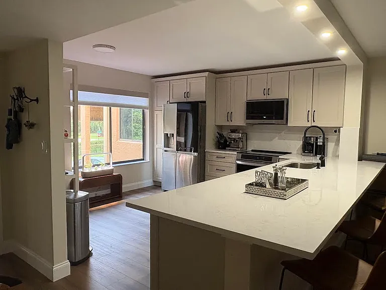 11280 Green Lake Dr #203 — Photo 3