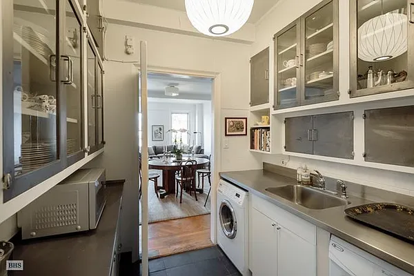 Sold by Brown Harris Stevens | media 22