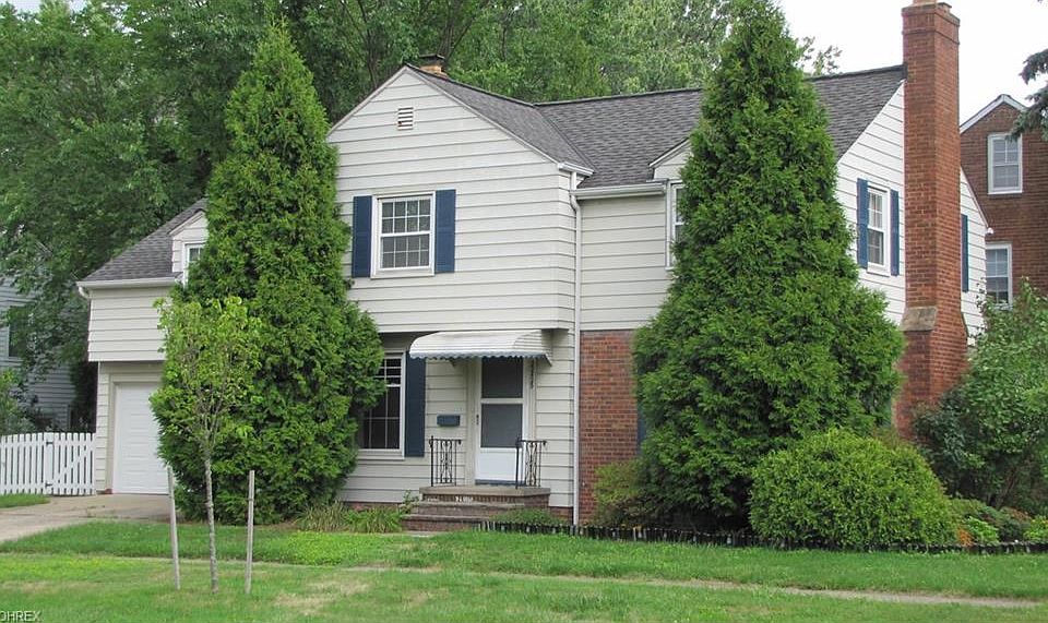 1st image of 22825 Fairmount Blvd