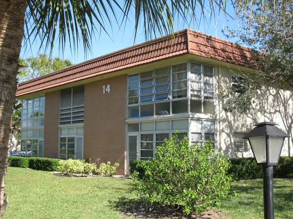14 Vista Gardens Trl, Vero Beach, FL 32962