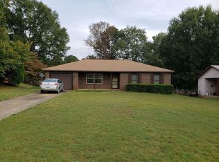3236 Creekwood Dr, Rex, GA
