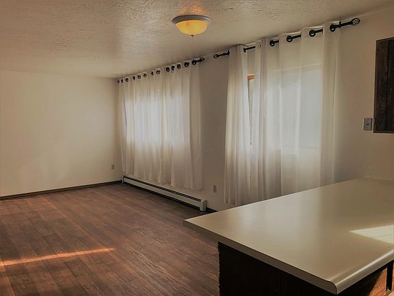 2nd image of 750 Hawthorne St APT 4