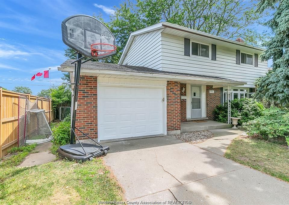 1st image of 2631 Columbia Ct