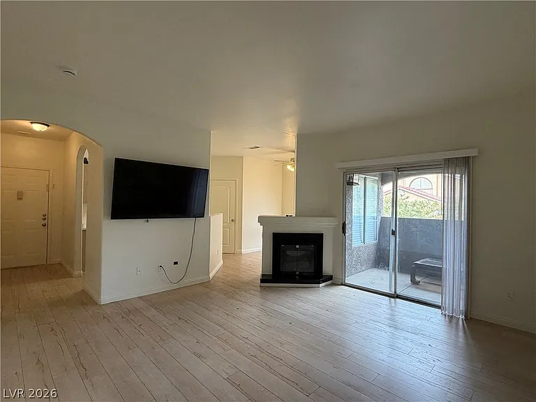 5525 W Flamingo Rd #2016 — Photo 13