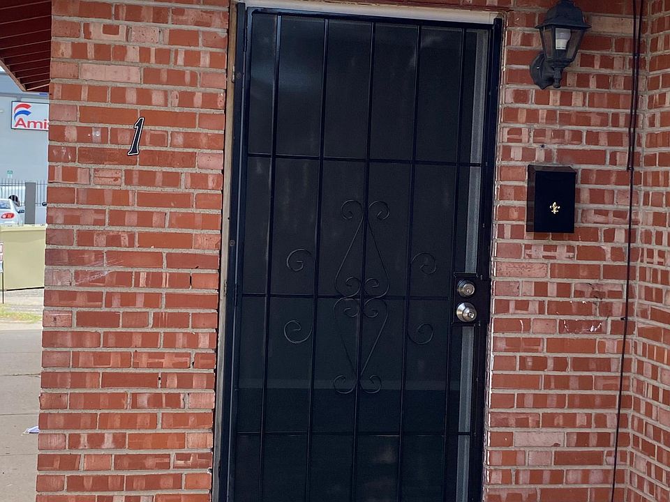 1st image of 4021 Fort Blvd #1