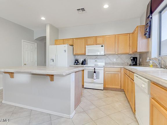 5th image of 29727 N Yellow Bee Dr