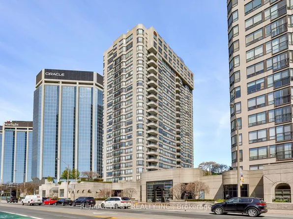 1 Aberfoyle Cres #411, Toronto, ON M8X 2X8