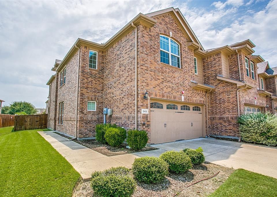 1st image of 242 Barrington Ln