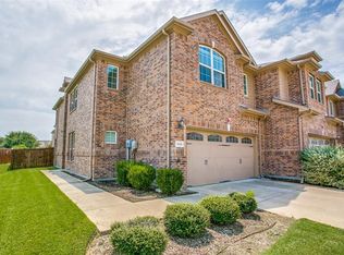 242 Barrington Ln, Lewisville, TX 75067