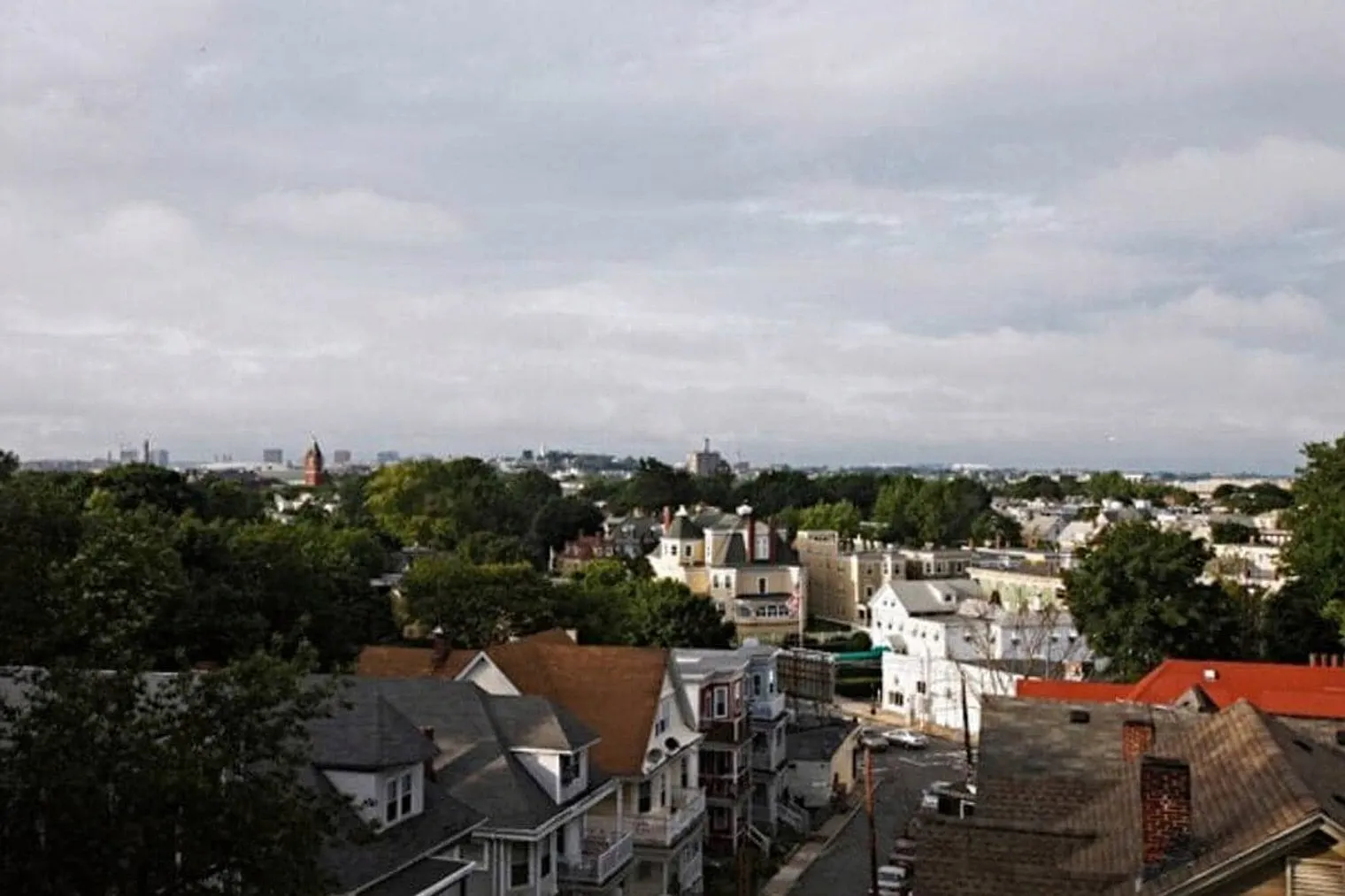 5 bed, 2.0 bath, $15,015 — Photo 4