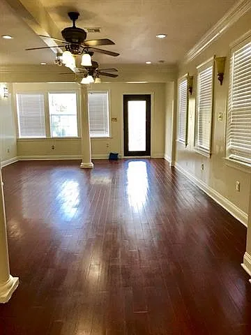 1120 Valence St — Photo 15