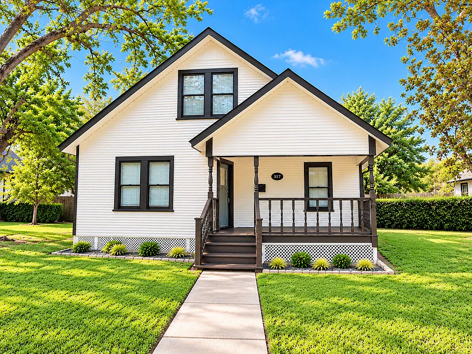 317 E Locust St