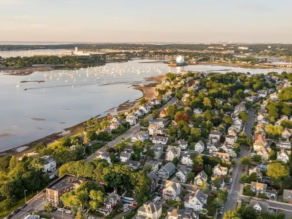 32 Ocean St, Beverly, MA 01915