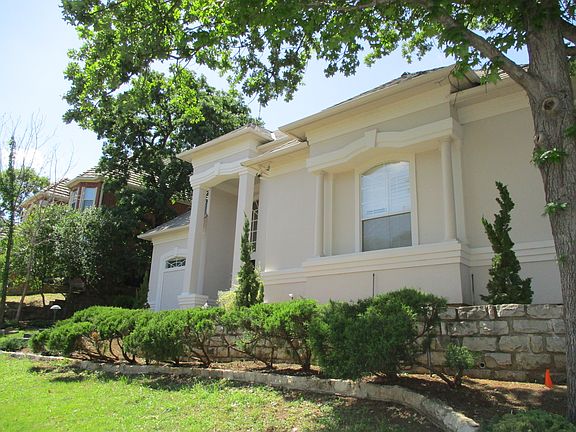 2nd image of 3008 Forestwood Dr