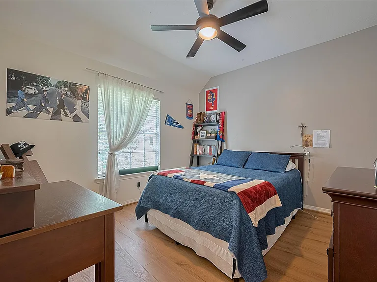 7 Peaceful Canyon Ct — Photo 29