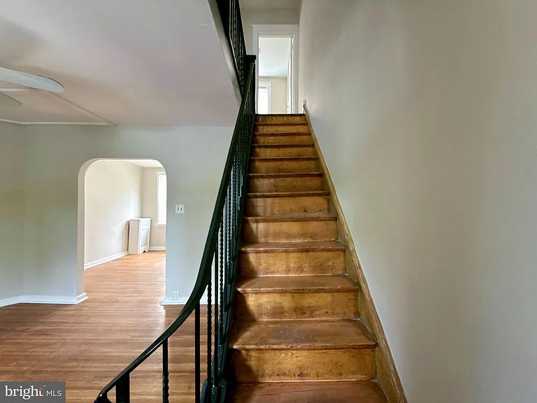 3208 W Willard St — Photo 8