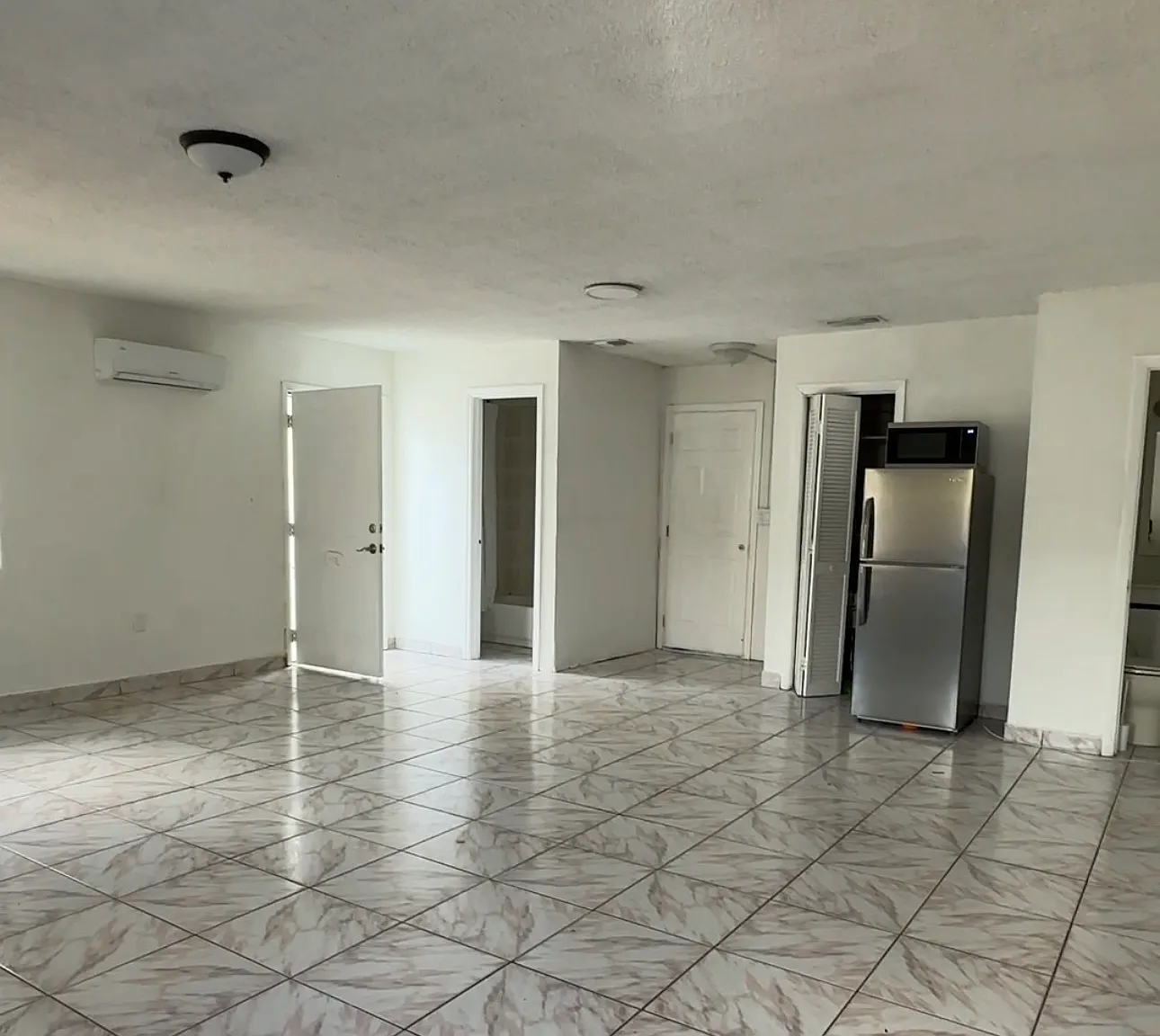 1 bed, 500 sqft, $1,399 — Photo 1
