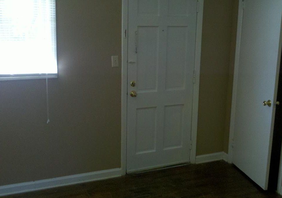 2nd image of 2406 Spring Garden Street # Fl 1ST